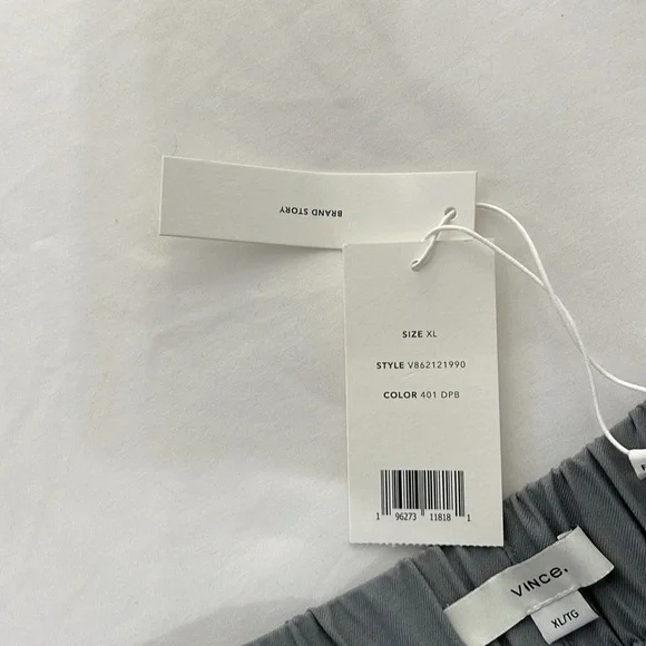 Vince NWT Pleated Dress Pants Size XL Gray 100% Viscose - Picture 7 of 9